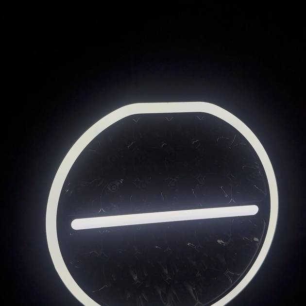 Foco LED BT Light BRAVO encendido - blanco